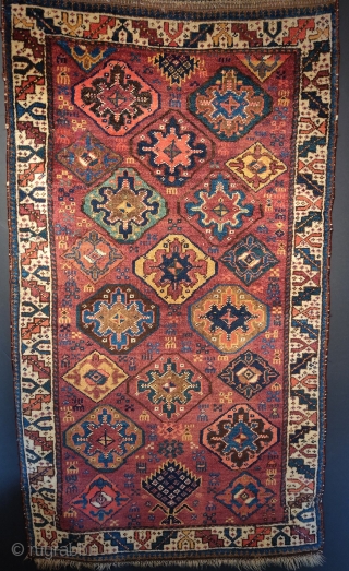 Some images from Arts: Antique Rug & Textile Show, 2019. Enjoy!                      