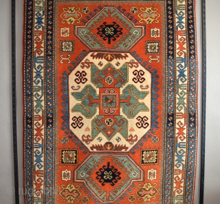 Early 20th cen. Caucasian Lori Pambak kazak Rug size 5’2” x 7’8″ 156x232cm                    