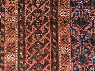 Antique Beluch carpet very nice and old
Size:190x95 cm                         