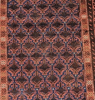 Antique Beluch carpet very nice and old
Size:190x95 cm                         