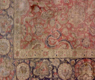 Kumkapi 180x126 cm (5ft9in x 4ft1in) early 19th. Condition: Fair. Original selvedges and ends. 3 holes (tears). Silk warp, silk weft, silk pile. Worldwide Free Shipping.
       