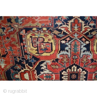 Heriz Serapi 415x310 cm circa 1890. Condition: Good. Cotton warp, cotton weft, wool pile                   