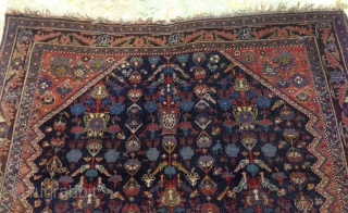 Khamseh 215x150 cm circa 1900. Condition: low pile and 3 little holes. Wool warp, wool weft, wool pile
               
