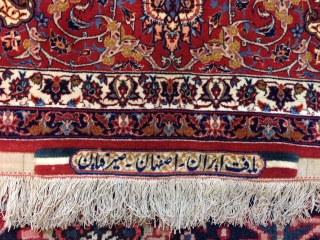 Isfahan 230x140 cm signed Seirafian circa 1940. Condition: Perfect condition, original ends and selvedges. Silk warp, silk weft, wool pile. Worldwide shipping           