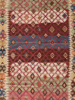 113 | Adana Kilim, South Anatolia, Late 19th C.

https://auctionata.com/intl/o/107474/adana-kilim-south-anatolia-late-19th-c                        