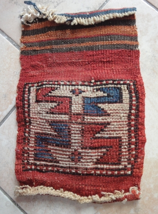 A fine Anatolian purse. Good colours. Deal of the day! Cm 27 x 17. As found.                 