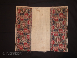 A Cretan embroidery fragment. 19th century. Silk and metal thread on linen. Cm 45 x 38.                 