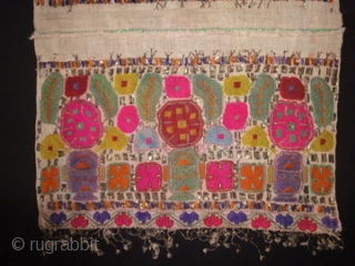 An unusual and fine Anatolian embroidery. cm 48 x38. Dazzling colours.                      