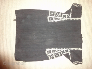 A West Anatolian wool dress. Very good condition.                         