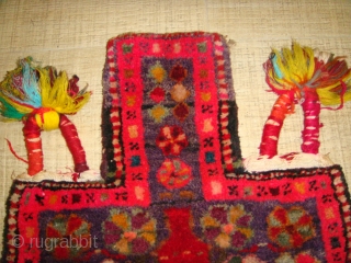 Early 20th Century, Lori-Bakhtiari Wool Salt Bag (Namakhdan). 
Peony-Flower Petals Design. Approx.Length:46.5cm (inclusive of "Neck" section ; Approx.Width:42cm.               