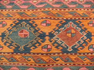 Late 19thCentury, 2-panel Shahsavan Saddle cloth (likely of the Moghan plains). Soumakh-weave. Wool on Cotton.
Size: Approx. 91.5cm (width) x 99cm (length).            