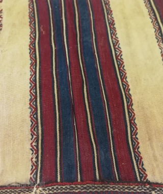 West Anatolian Yüncü 109x63cm / 3'9"x2'1"                           