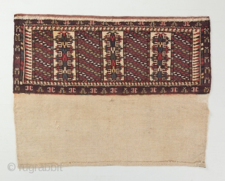 Yomut or P-chodor torba with a rare and very interesting design. Has a hot red. Complete and in great condition with back intact. 2'9" x 1'11".

visit our website for more rare woven  ...