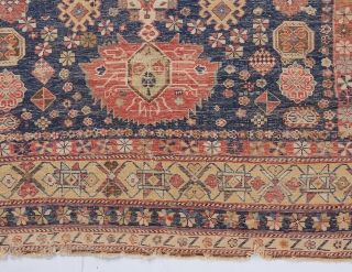 Early Karagashli with a great main border. 8'2" x 4'8".                       