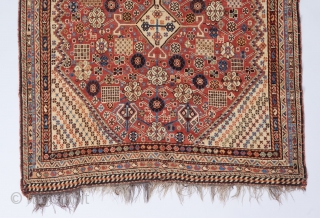 Qashqai rug . All original except for one or two tiny repairs. Good condition with low/medium pile all around. A great combination of soft and electric colors. Also a pleasing balance between  ...