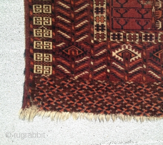 Classic Tekke ensi. Nice purply red ground color. very soft handle. 5'3" x 4'1"                   