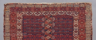 An early Ensi. Kizil Ayak or something of the sort. Cotton highlights. Asymmetrically knotted open right. 5' x 4'.

Please visit our website for more carpets, rugs, tapestries, textiles and art objects :
https://www.bbolour.com 