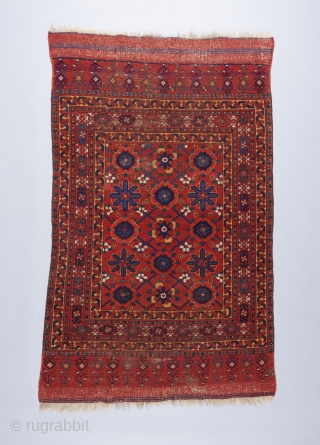 Great Beshir Mina Khani in a rare rug format. Ask for more details.                    