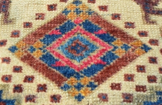 Spectacular baluch long rug with Khamseh inspired diamond field design. The colors on this one are simply dazzling.  Jam-packed with beautiful and well drawn design elements all the while retaining a  ...