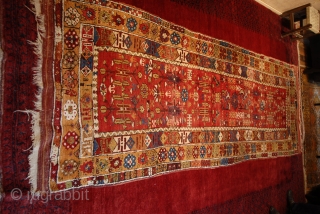 central anatolia made around 1850 size 110 by 290 all good dye over all good condition                 