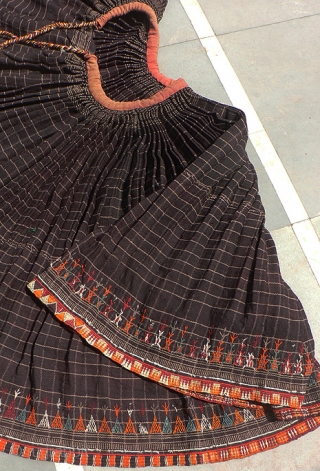 Old Handloomed Kutchi Skirt, worn by Vishnoi Caste women in India. Incredible 24 feet around the bottom hem, which has been embroidered all around. 31 inch length from waist to hem. Heavy  ...