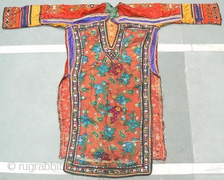 Nice Old Wedding Choli from Kutch area of India. Probably made and used by a bride in her wedding. 47 inches across from sleeve tip to sleeve tip, 35 inches from top  ...