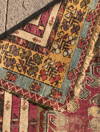 Antique Anatolian Kirsehir Mucur Rug
Sİze 160x110 cm                          