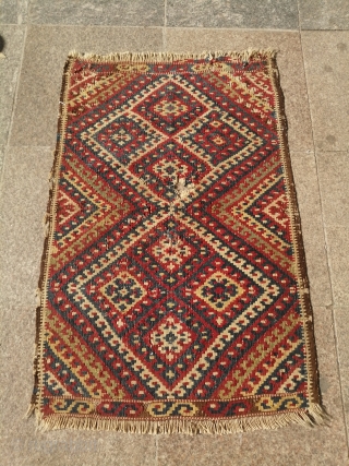 Antique Erzurum Kilim
Size 60x93 cm                            