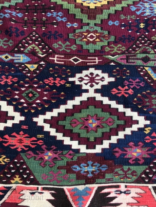 Antique Anatolian Adana Kilim
Size 176 x 325 cm                         