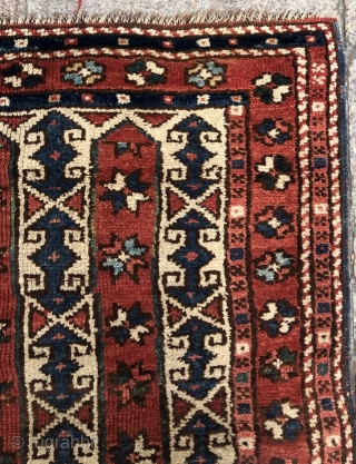 Antique Bergama Kozak 
Size 88x95 cm                           