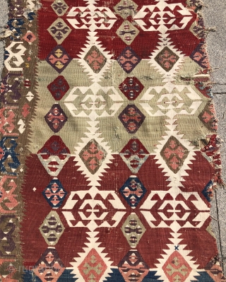 Antique Obruk Kilim
Size 83x300 cm                            