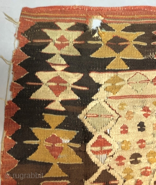 Antique Oushak Kilim 
Size 134x99 cm                           