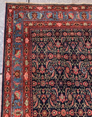 Antique Bidjar Rug
Size 145x214 cm                            