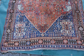 Antique South West Persian Kashkuli Qashqai rug a gorgeus and rare sepecimen near
perfect condition, Wool on Wool, Natural Colors, Late 19th century.
Size: 273X155cm          