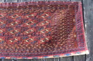 Very fine Turkoman Tekke Torba circa 1900 all good natural colors and good conditin
Size:90x36cm                   