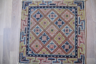 Seat mat China 19th century Wool on Cotton good condition Sitze:53x51cm                      