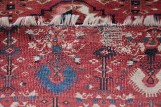 beautiful Tekke Chuval Turkmenistan 19TH Century Very good condition according to age,
with minor restorations. absolute colllector's 
Size: 120x75cm 
Price: 1150€ + Post           