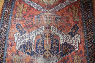 Dragon Sumagh East Caucasus Around 1900
Wool on Wool Age and Wear
Size: 300 x 225 cm                  