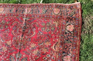 Sarugh Persian around 1920 good condition 
Size:210x135cm                          