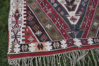 Aydin Kelim Anatolian Wool on Wool Good condition 
Size: 465x165cm 
Price: 950€                     