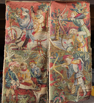 Tapestry wall hanging, beautiful colors,Good condition considering its age.
Size: 2x 157x67cm
Price: 400€                     