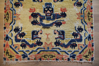 Ning Xia Western China around 1880 Very good condition considering its age.
Size:66x66cm
Prize: 950€