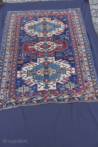 Zejwa  Schirwan around 1880
Wool on Wool with natural colors
Very good condition
Size: 148x122 cm                   