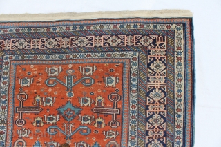 Caucasian Perepedil rug 169x127cm circq 1900 
on a coppered ground, very well very vine knots,Completely original, all color natural
dyes,Overall verygood condition.            