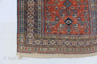 Caucasian Perepedil rug 169x127cm circq 1900 
on a coppered ground, very well very vine knots,Completely original, all color natural
dyes,Overall verygood condition.            