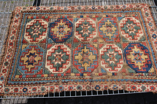 Kasak - Mogan Mid.19th centory with signs of age and wear see pictures.
Size: 175x112cm 
Price: 650€                 