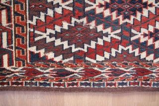 Antiques Turkoman Jomud Osmalik
Wool on Wool good condition
Sitze:97x63cm                         