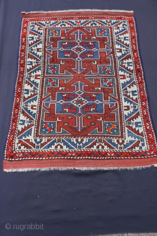 Bergama Western Anatolia around 1920
Wool on Wool Good condition
Size: 130 x 96 cm                    