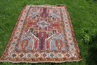 Caucasion Kasim Ushak Sumagh Circa 1920
very good condition 
Size: 218x140cm                       