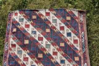 Shahsawan Mafrasch part wool on wool very good condition 
Size: 95X40 cm 
Price: 350 €                  